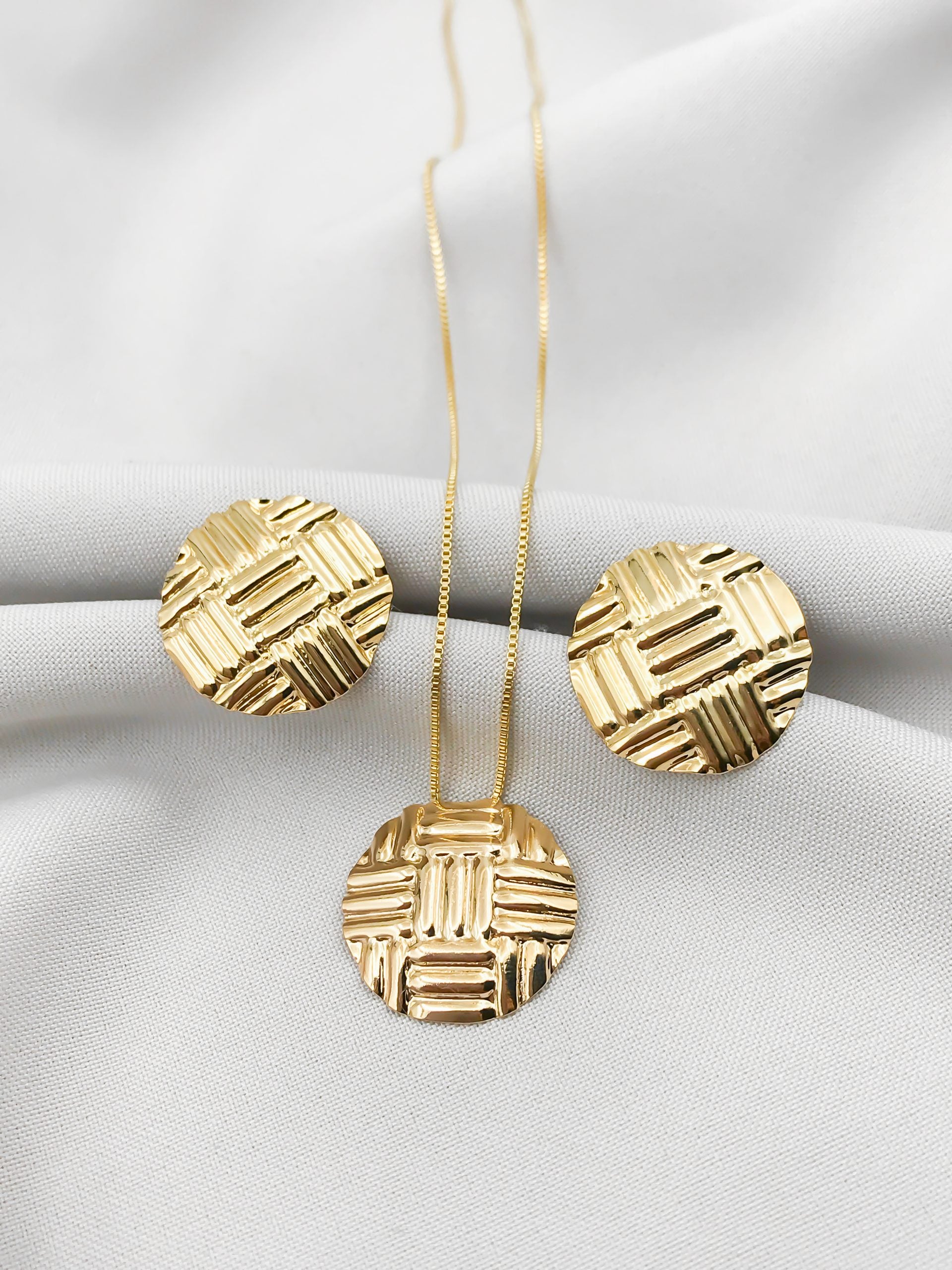 18K Gold-Plated Earrings and Necklace Set